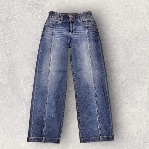 Risen Double CopperButton High Rise Medium Wash Ankle length barrel Leg Jeans - Picture 2 of 10